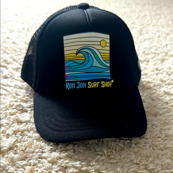 Kids Ron Jon Trucker Hat. Size 18 months to five years. - Picture 1 of 7